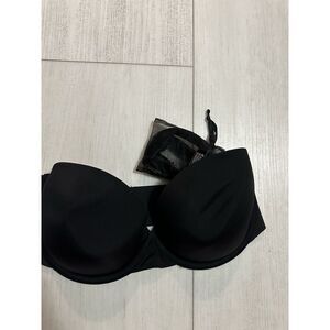 NWOT Victoria's Secret Lined Multi-way Strapless Bra Sz‎ 32DD Black
